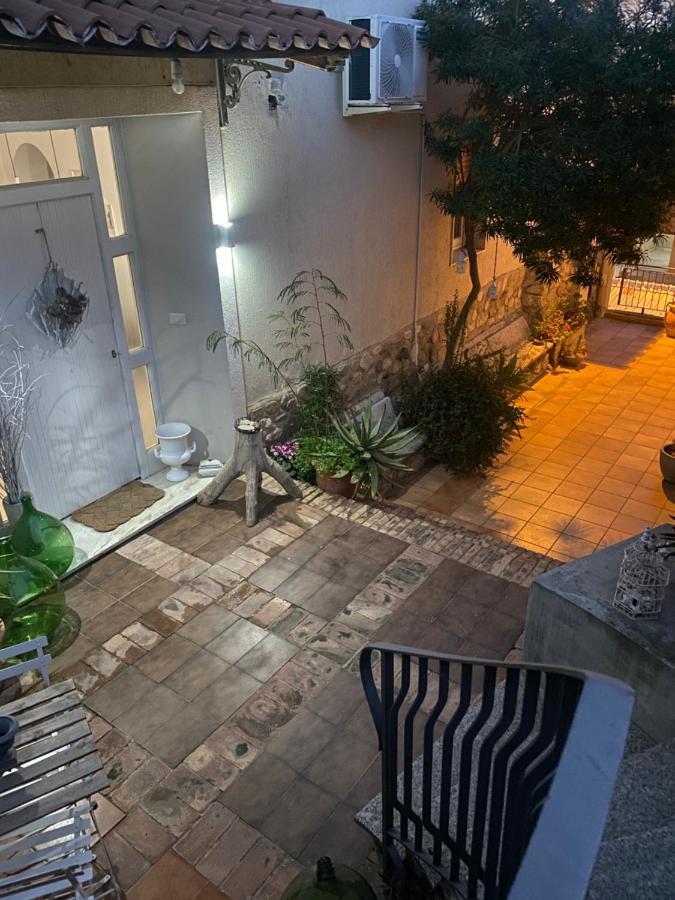 雷焦卡拉布里亚Il Giardino D'Ulisse住宿加早餐旅馆 外观 照片